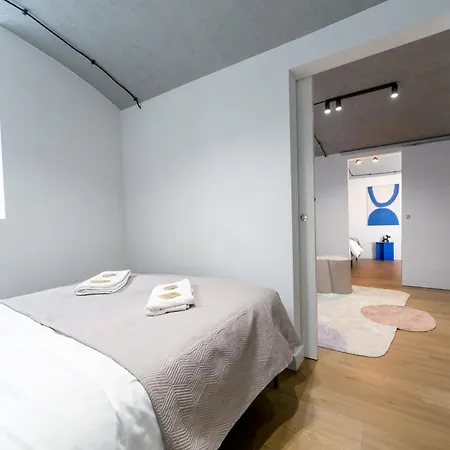 Concierge Minska Loft 아파트